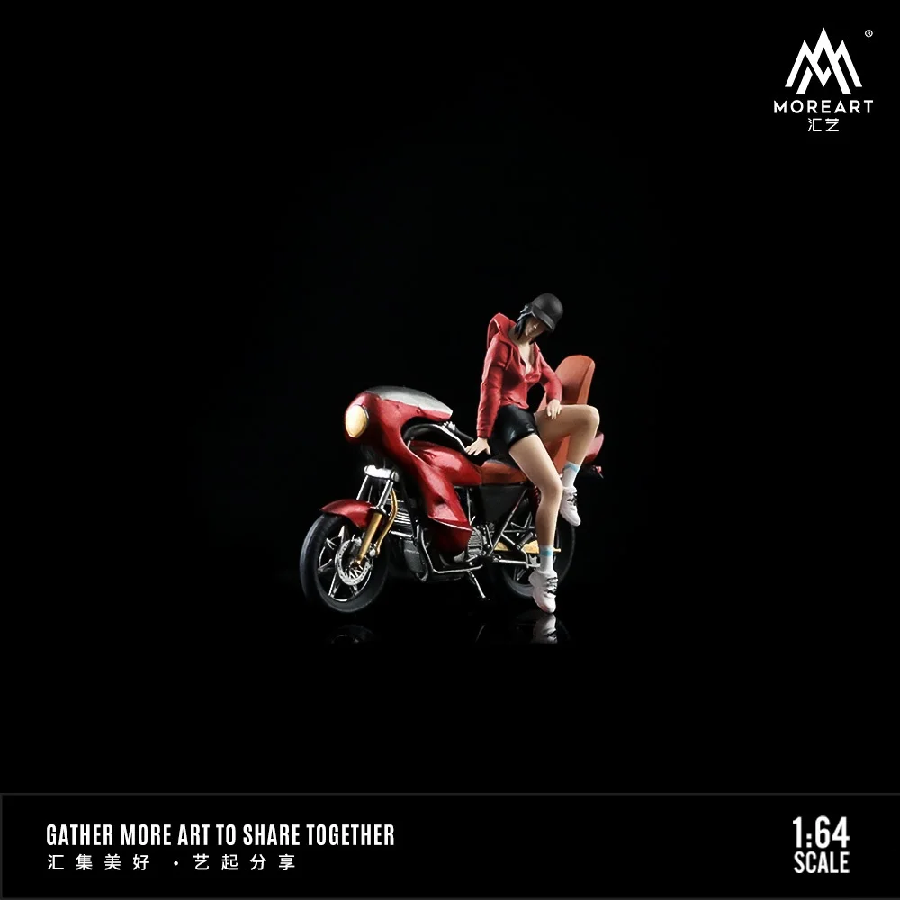 Mais arte 1:64 vermelho folheado legal na moda feminino motocicleta boneca conjunto modelo para exibição & coleção & presente