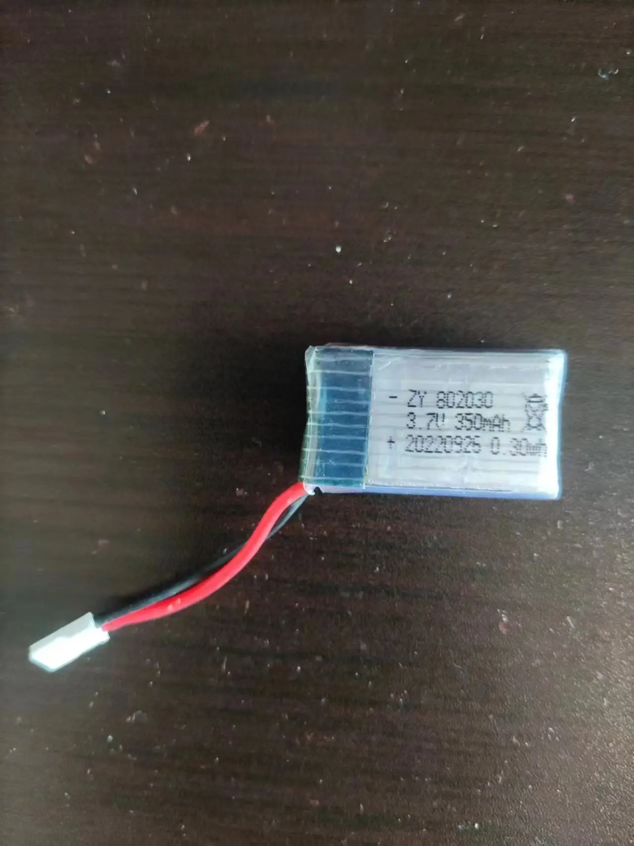buy more will cheap Factory direct sales model airplane battery 3.7V 350mAh lithium battery drone accessories 802030 in stock