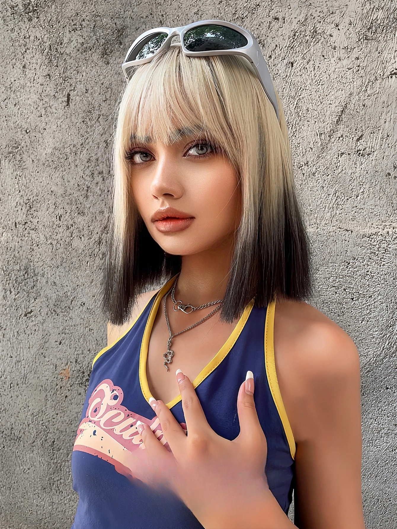 

Парик женский, короткие волосы, полное покрытие головы, постепенное изменение, челка Ци, короткие прямые волосы, сладкое и реалистичное белое золото