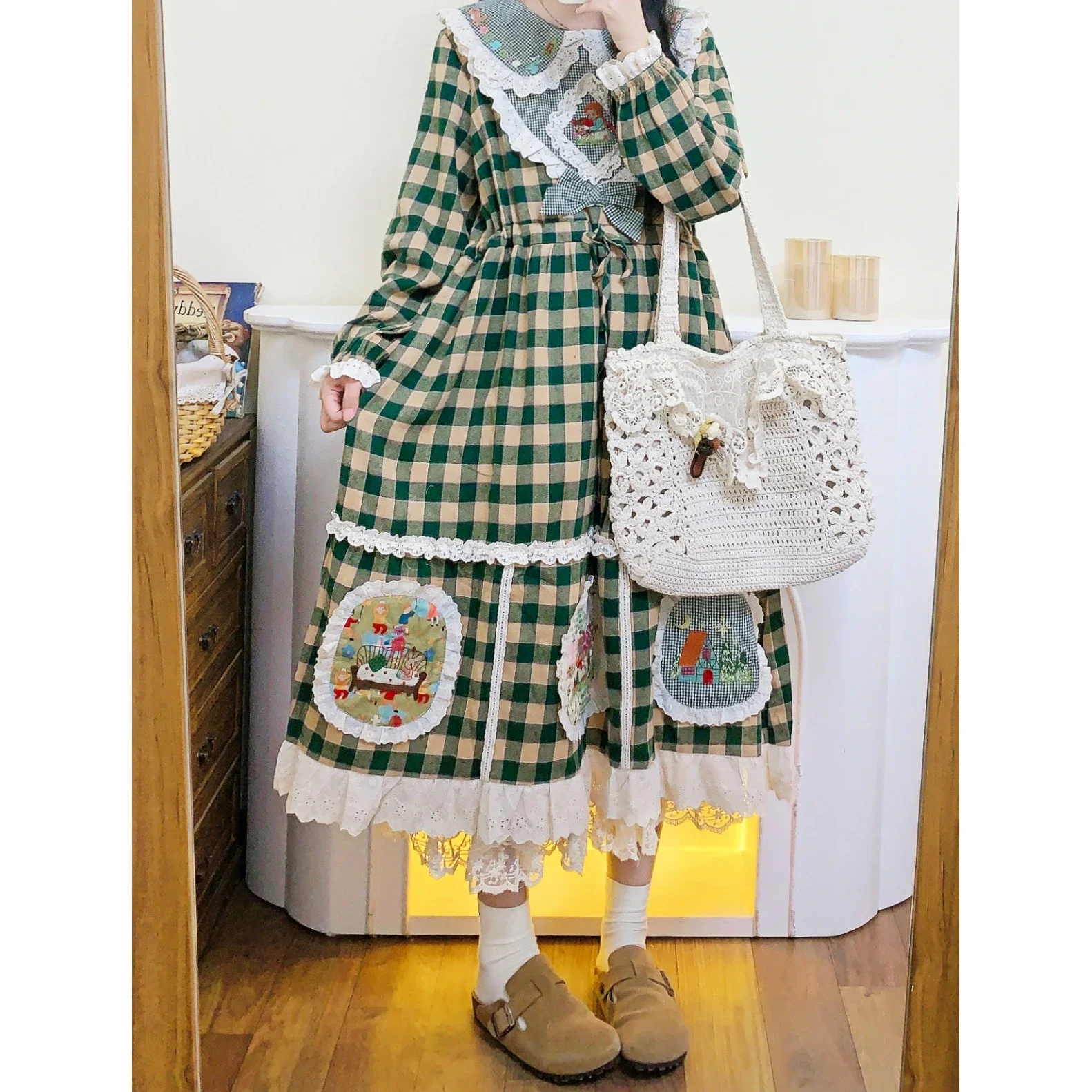 

Autumn Vintage Plaid Patchwork Lace Long Dress for Women Sweet Lolita Cottagecore Goblincore Mori Girl Retro Chic Harajuku Dress