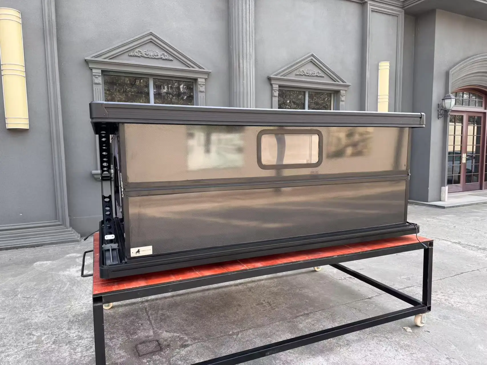 For Carbon Fiber Roof Tent Pop-Up Design For Pickup And SUV Car Rooftop Tent