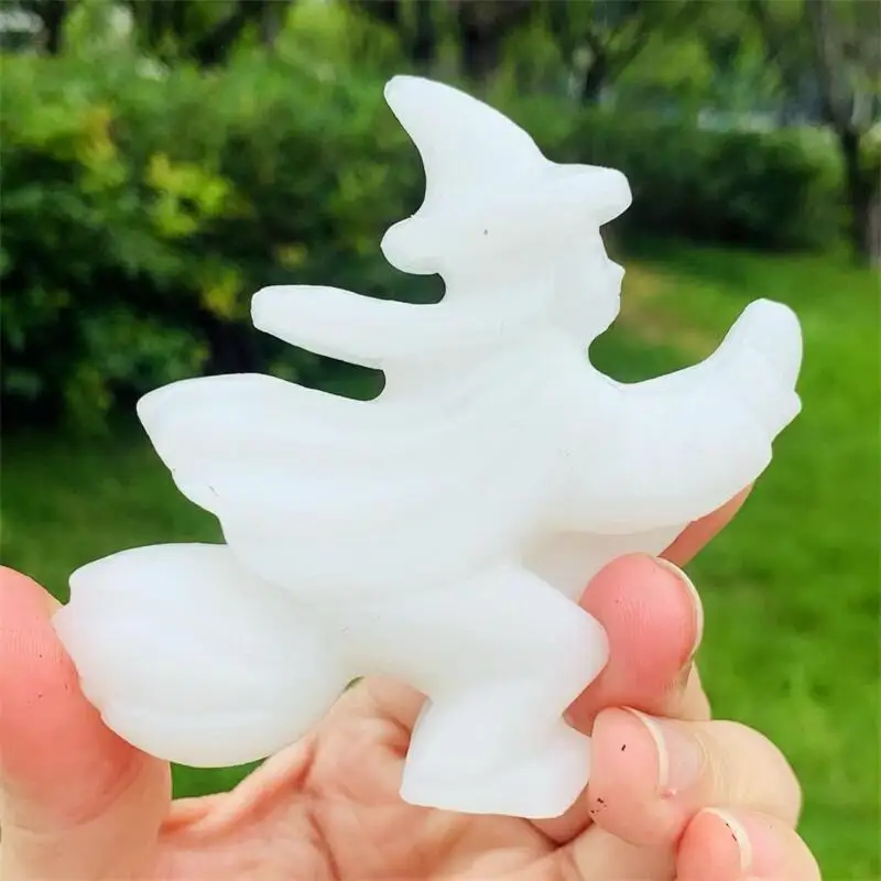 Jade de mármol blanco Natural para Halloween, bruja tallada con mosca, decoración de Halloween, estética Feng Shui, bruja curativa de cristal, Reiki, 8MM