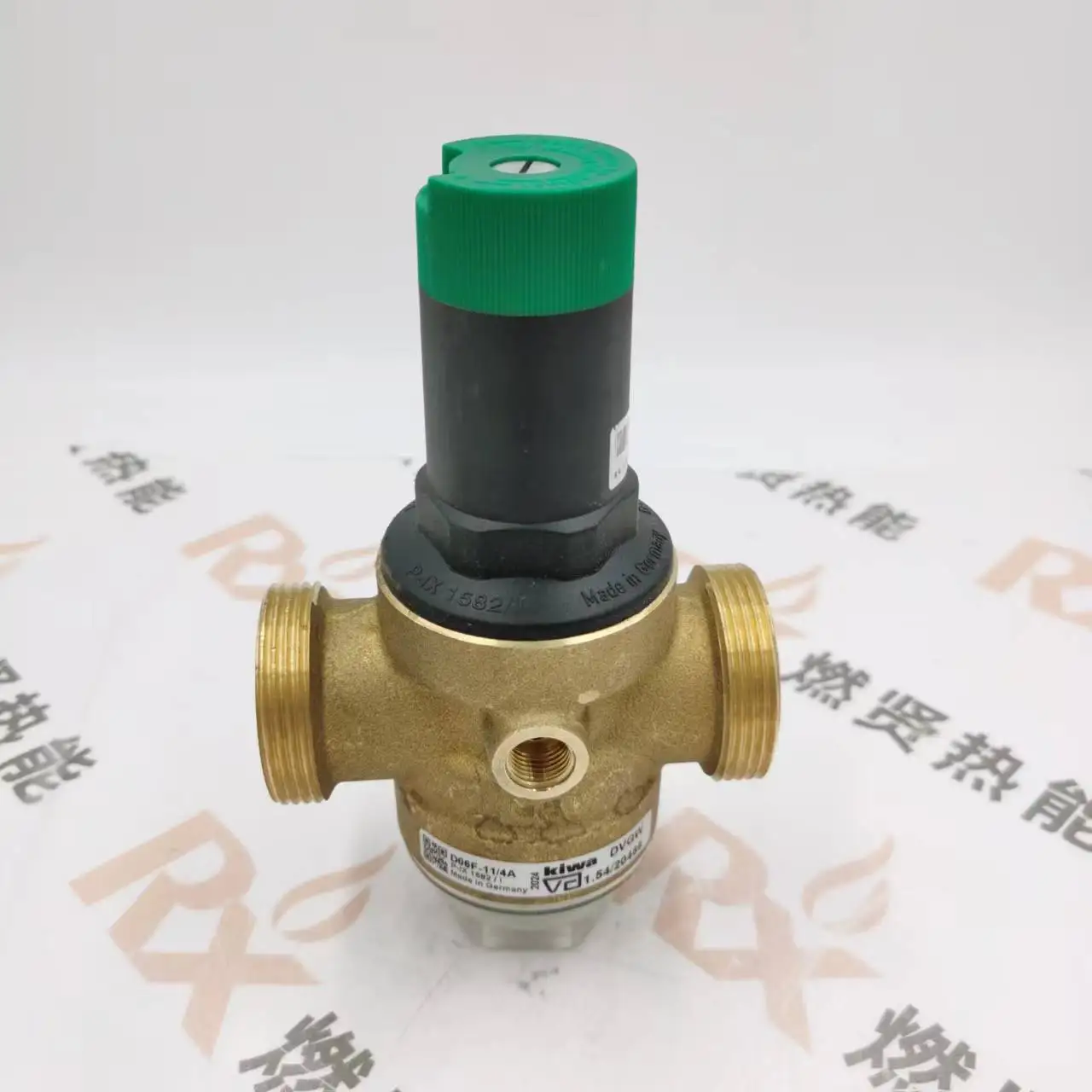 2025 صمام تخفيض الضغط الأمريكي هانيويل D06F-11/4A متوفر في المخزون، العلامة التجارية الأصلية الجديدة