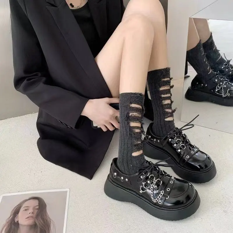 Buty damskie Lolita 2022 nowe, dopasowane, grube buty z podeszwami moda ozdoby metalowe grube dno Temperament okrągła główka Basic