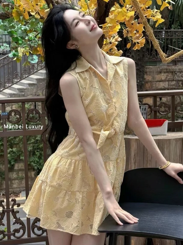 Vestido de Mujer S-Home, Estilo Coreano, Nuevo Estilo Otoñal, Bordado Hueco cado, Cuello Alto, Sin Mangas, Cintura Ajusta...