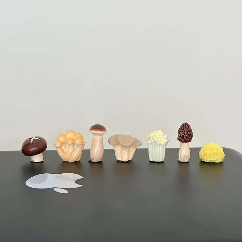 8 Pieces/set of Micro Landscape Simulation Food and Play Mushrooms, Shiitake Mushrooms, Mini Ecological Bottle Ornaments