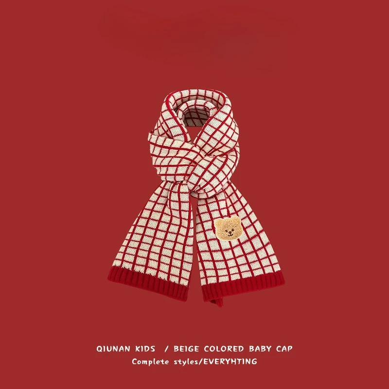 Sciarpa per bambini per l'inverno, carina e versatile con orsetto, filato lavorato a maglia rosso di Capodanno, scaldacollo natalizio per bambini