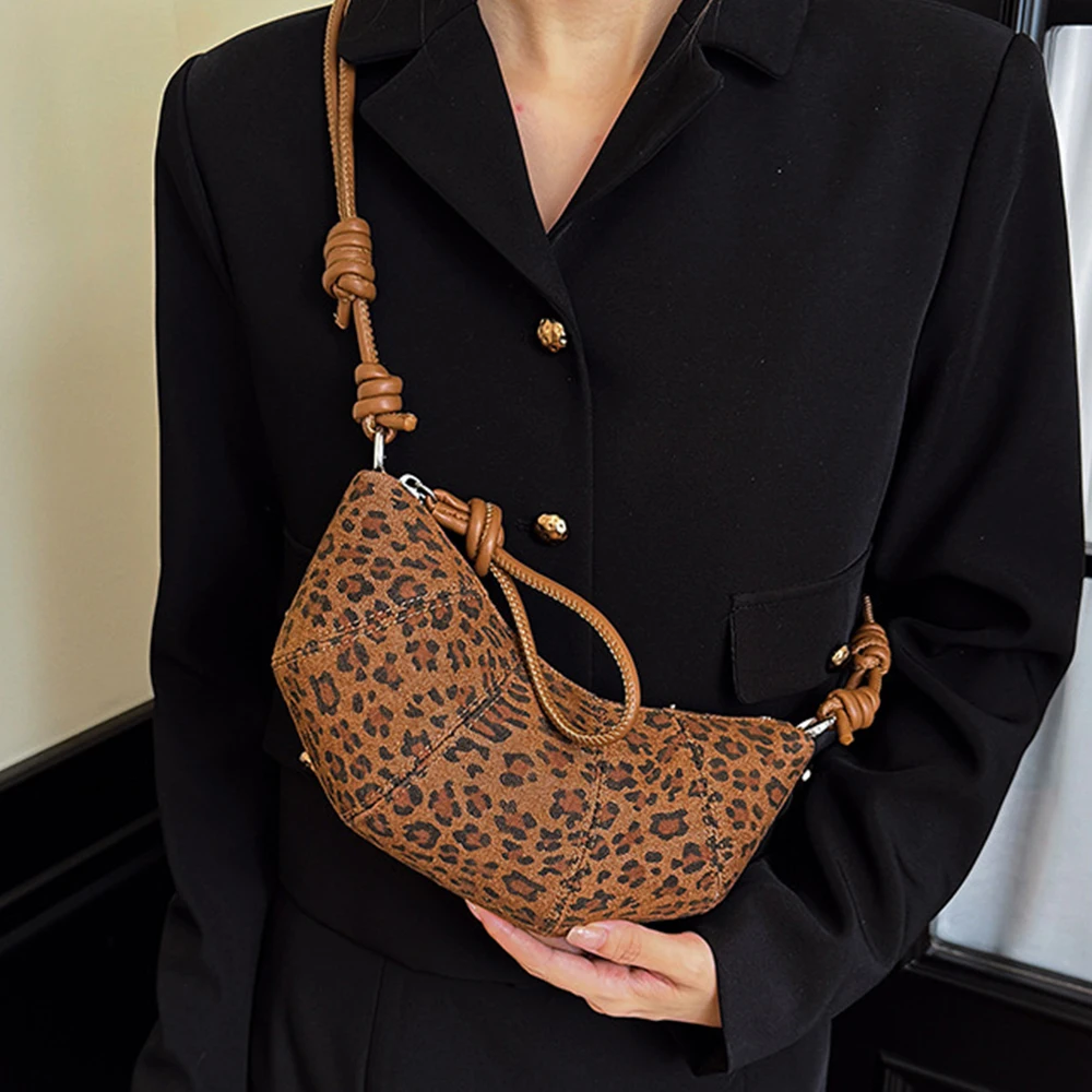 

Leopard Kesong Croissant Shoulder Bags for Women Fashion Quilting Crossbody Bag Half Moon Armpit Women Bag NEW Small Purses Chic