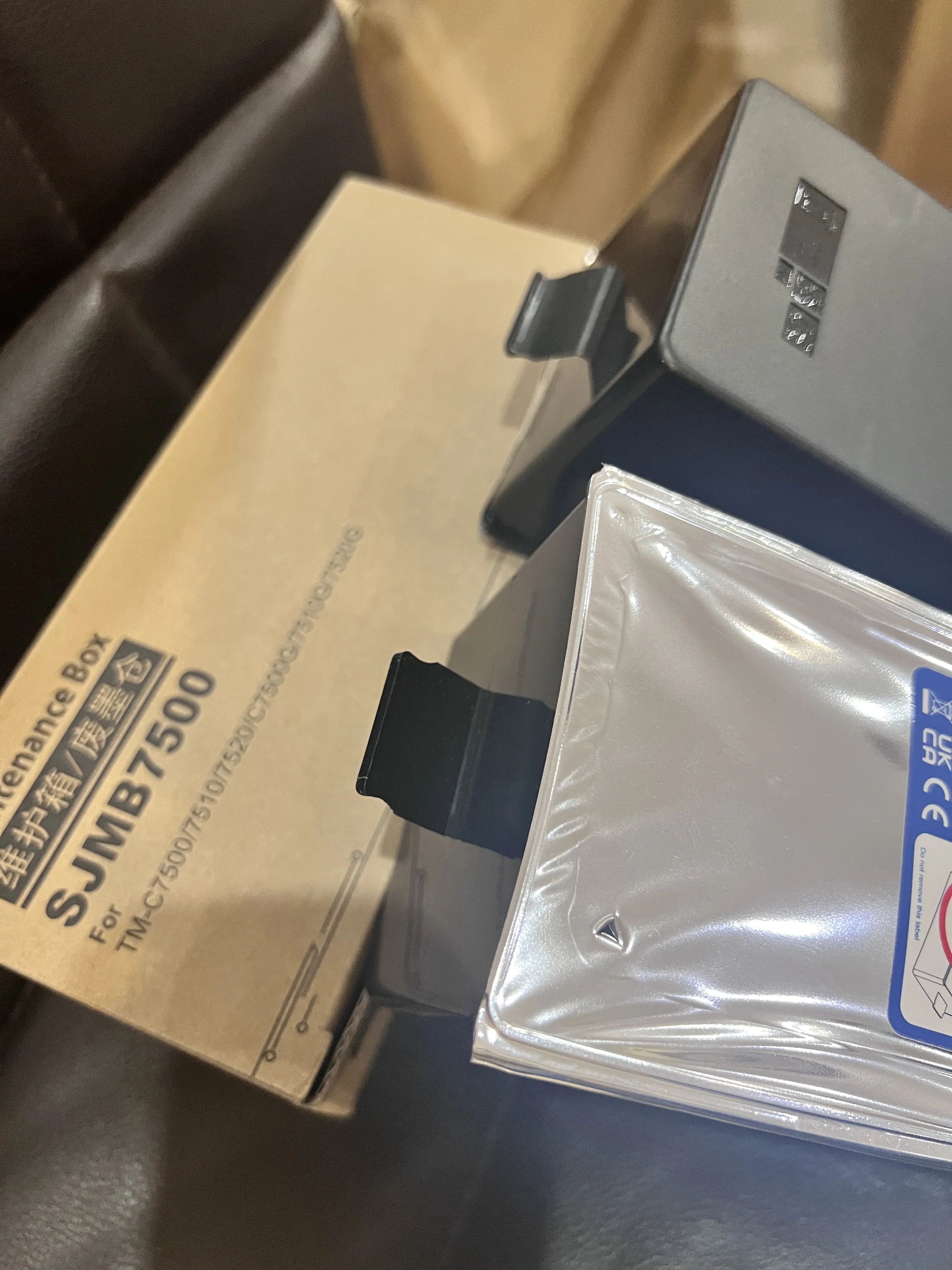 

SJMB7500 C33S020596 Коробка обслуживания для EPSON TM C7500 C7510 C7520 C7500G C7510G C7520G