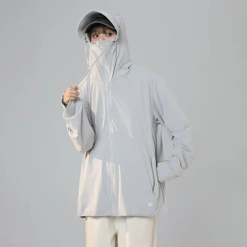 Women's UV-Protective Thin Zip-Up Sweatshirt Summer Outdoor Breathable Sun Protection Coat for Casual Wear