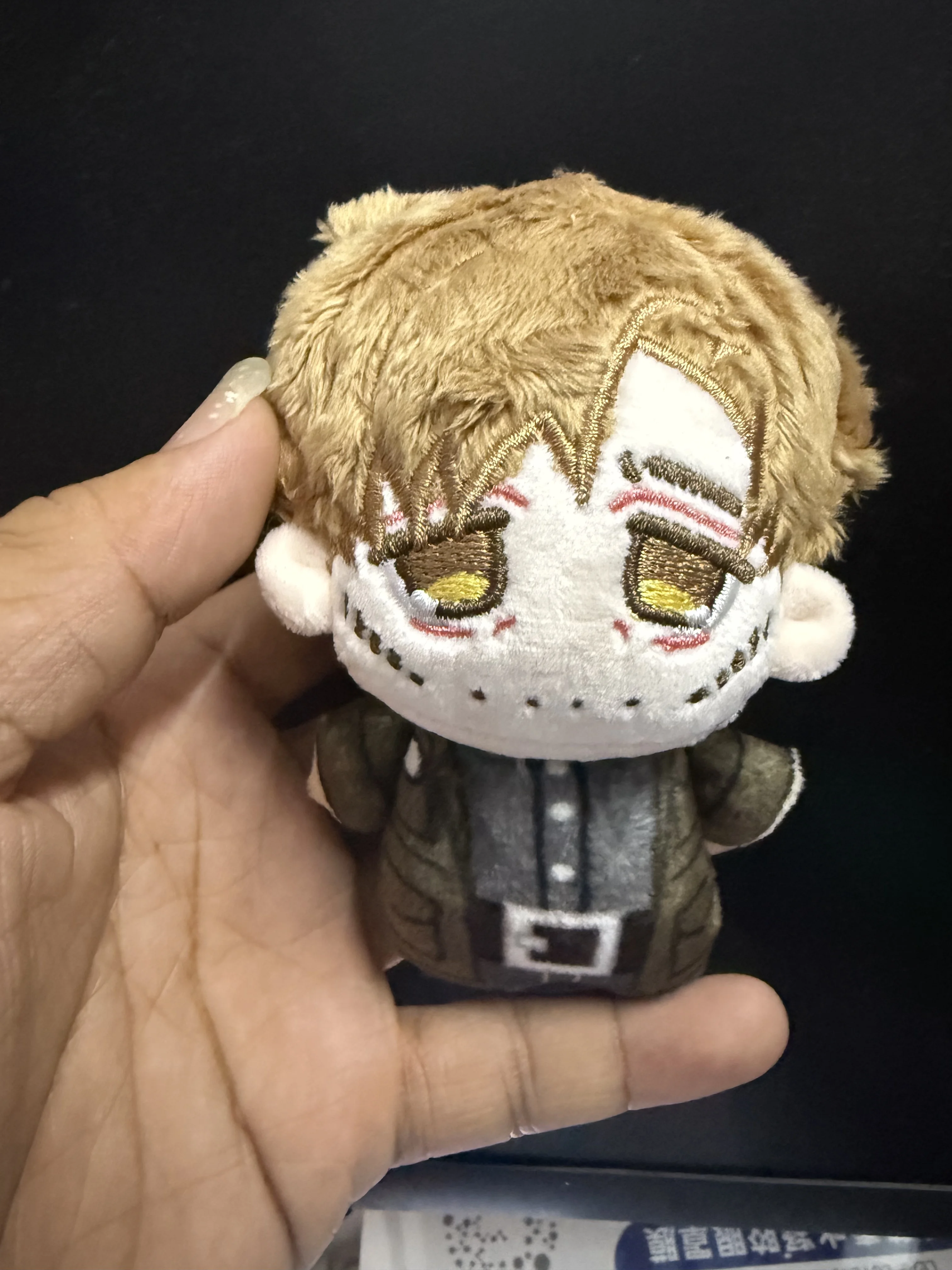 10cm James Sunderland Plüschpuppe Anhänger Anime Silent Hill 2 Stofftier Schlüsselanhänger Gefüllte Puppe Fans Geburtstag Weihnachtsgeschenk – Detail 3