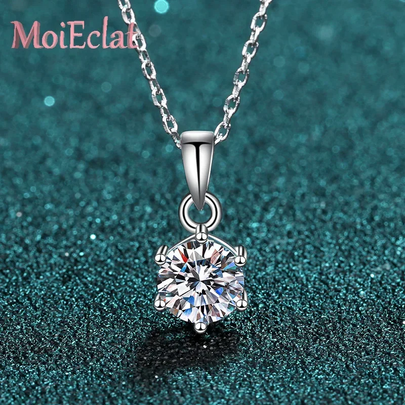 

Elegant 0.5/1/2/3/5ct Moissanite Six Claw Setting Pendant Necklace for Women, Platinum PT950 Jewelry Timeless Solitaire Pendant