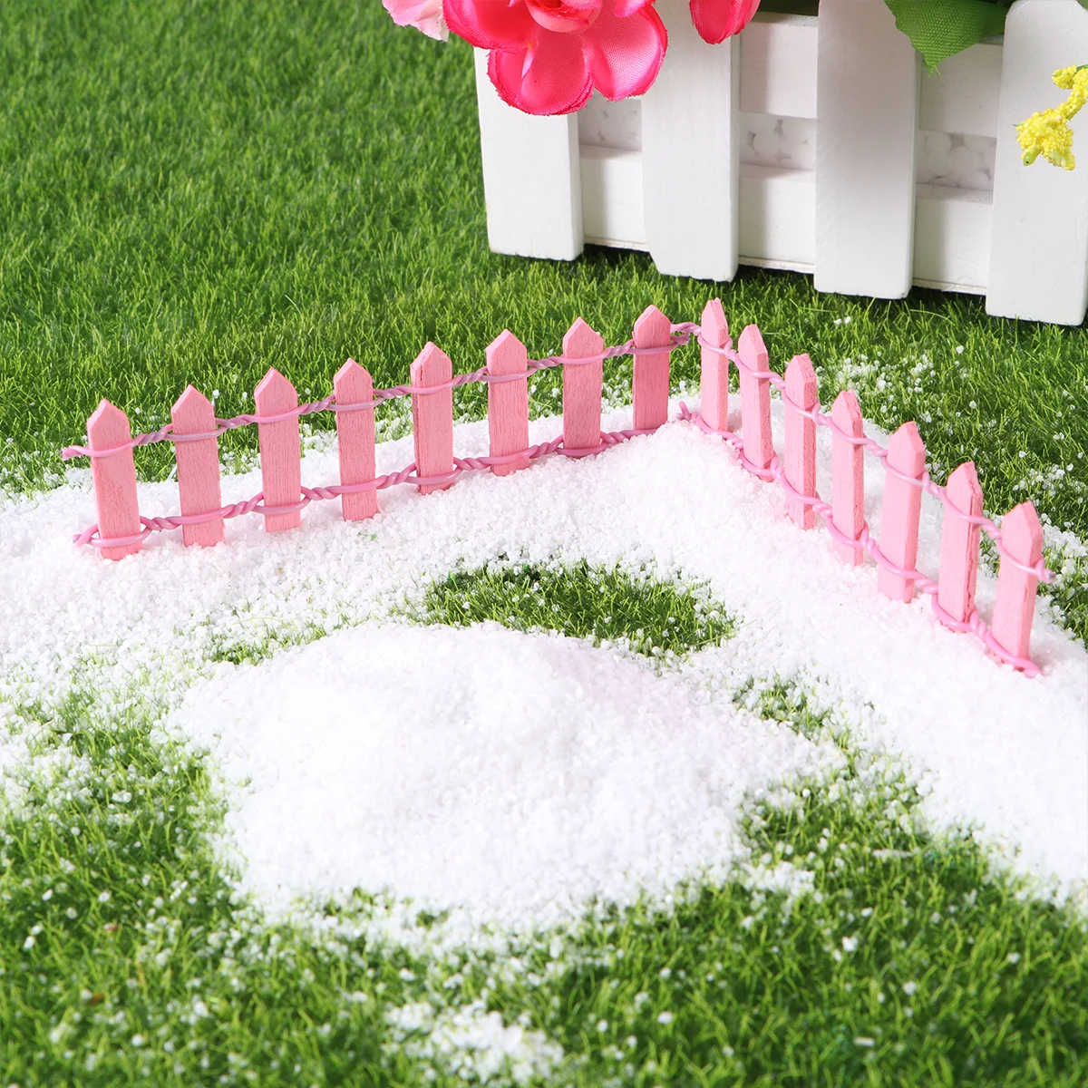 

Small Fence with Micro Landscape Christmas Tree Wood Picket Decoration Mini Decorations House