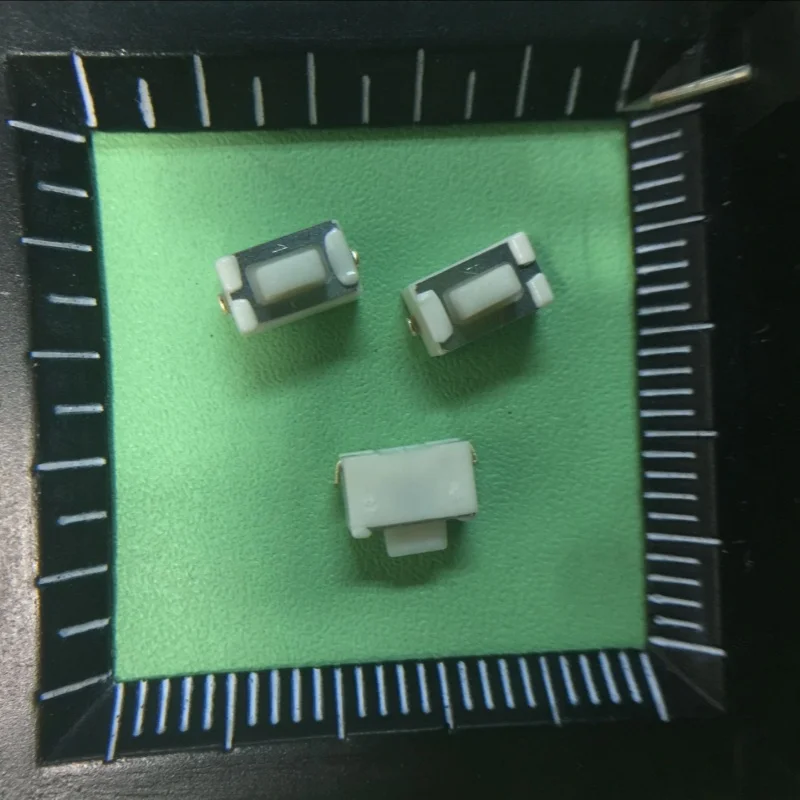 10 PZ/LOTTI Interruttore tattile EVQPNF05M 3.5 * 6 * 5 pulsante interruttore tattile patch a forma di U interruttore a pulsante a 2 pin