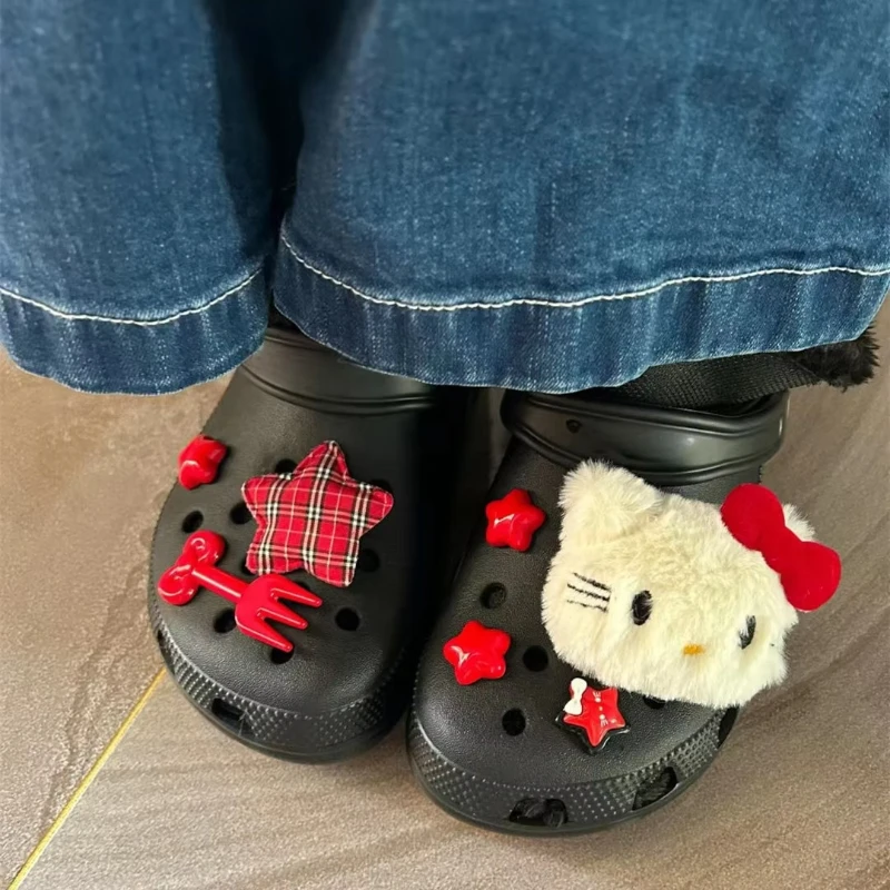 MINISO – ensemble de breloques de chaussures série Hello Kitty, pour sabots, décoration de sandales, accessoires de bricolage, dessin animé mignon, Style doux, cadeaux de vacances