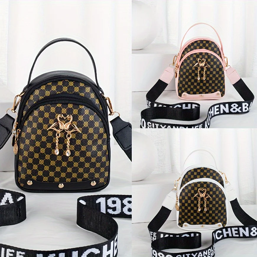 

Swan pendant shoulder bag, fashionable and casual polka dot handbag