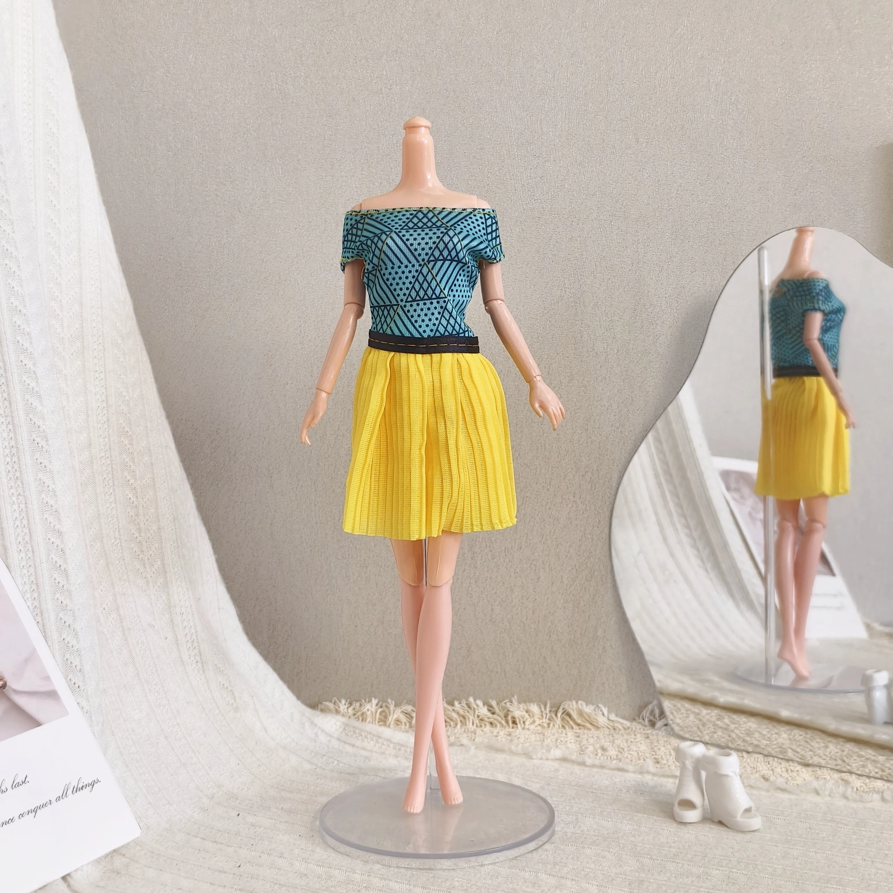 Fashion Summer Small Fresh Style Off-the-Shoulder Pleated Dress For 1/6 FR Babi Supermodel Doll 30cm Doll Clothes Accessories
