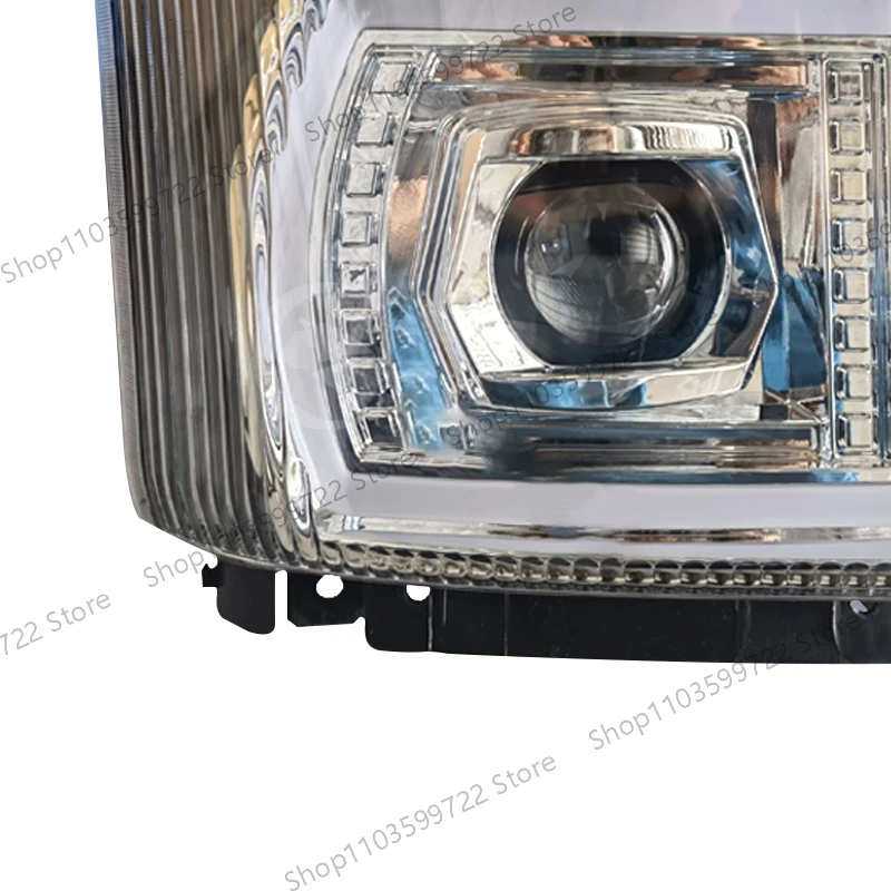 Car LED headlights For Isuzu 700p Truck Heavy-Duty Fog lights Daytime running lights Turn signals Driving signals 8-97585173-2