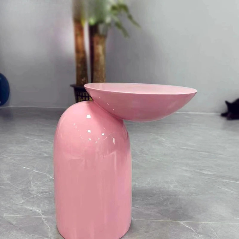 

Simple coffee table small apartment living room FRP creative cartoon model room side few household