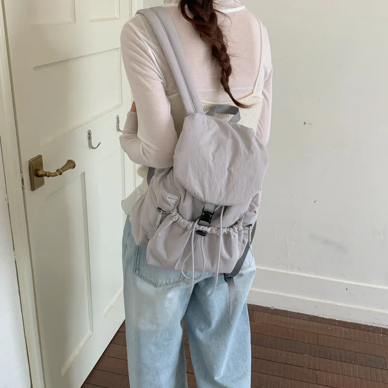 Minimally Women Backpack with Flip Top Lightweight Drawstring Design Outdoor Backpack Lightweight Large Capacity Travel Backpack