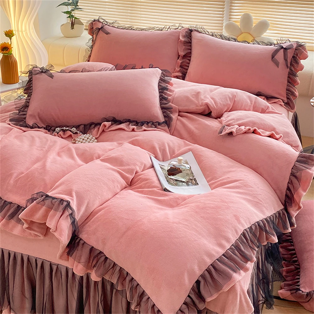 Luxury Princess Bedding Set Kawaii Bed Skirt Milk Velvet Warm Thickened Four-Piece Set Pillowcase Girls Duvet Cover Home Decor