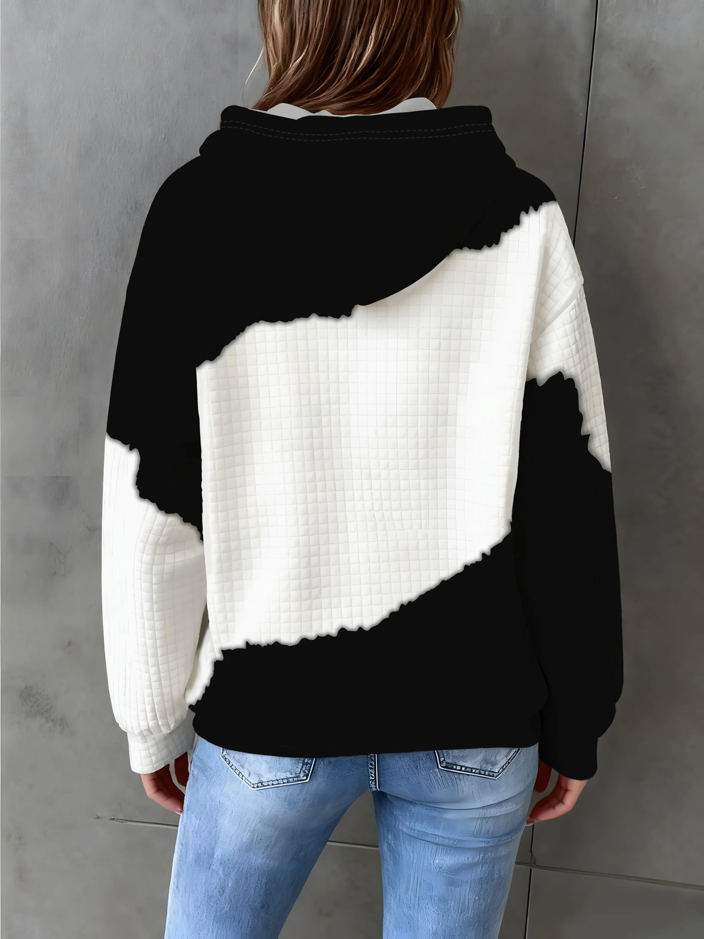 Printed Design Casual Heart Claw Print Hooded Neck Sweatshirt