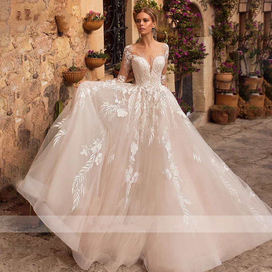 

Bohemian Women's Wedding Dress Lace Decal Tulle Backless Bride Dress A-line Long Sleeved Wedding Dress Customization