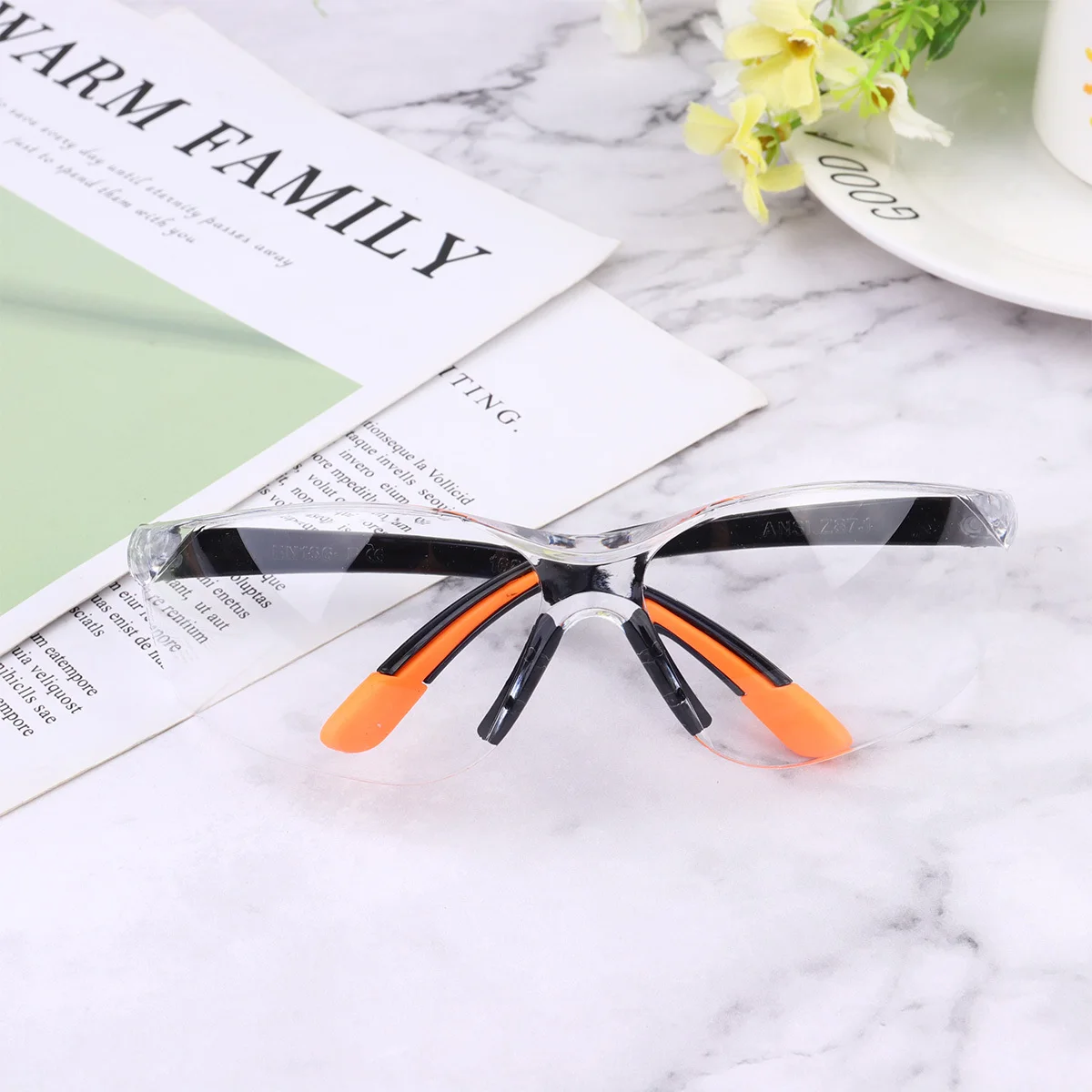 

1Pcs Anti-Fog Outdoor Eye Protective Goggles Spittle Baffle Uv Cycling Glasses Unisex Black Transparent Outdoor Goggles