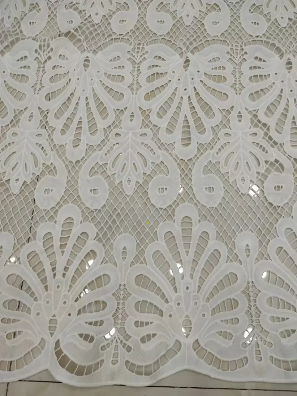 Latest White African Milk Silk Cord Lace Fabric 2023 High Quality Nigerian Guipure Water Soluble Lace Fabric For Party PJFT2312