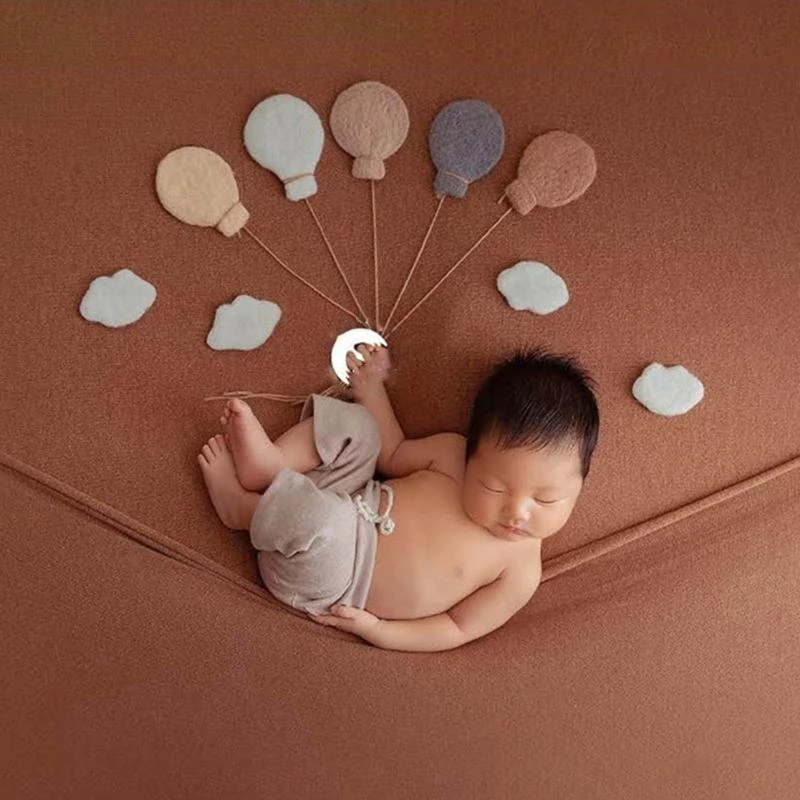 J15U Baby Wool Felt Balloon/Cloud Decorations Infant Photo Newborn Photography Props