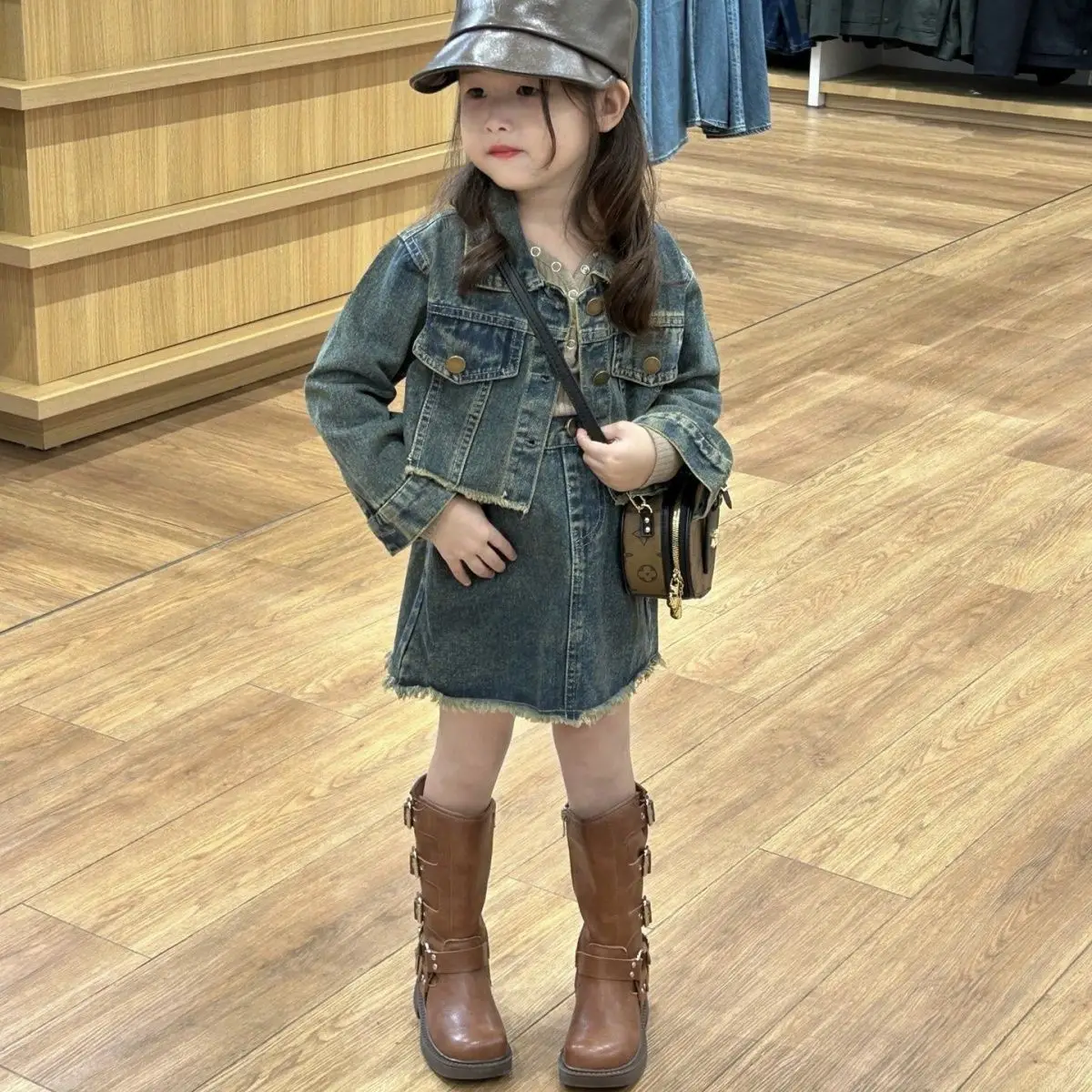 Spring and Autumn Clothing 2024 New Childrens Clothing Girl Denim Set Korean Denim Jacket Half Skirt Two-piece Set Trendy