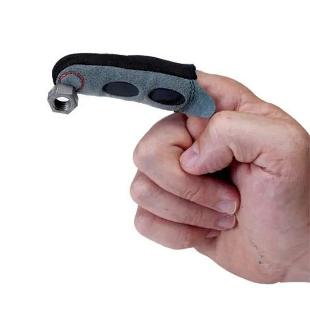 Magnetic Finger Gloves with Magnetic Grip and Precise Pick-up of Ferrous Metal Tools Objects for Use in Tight Spaces
