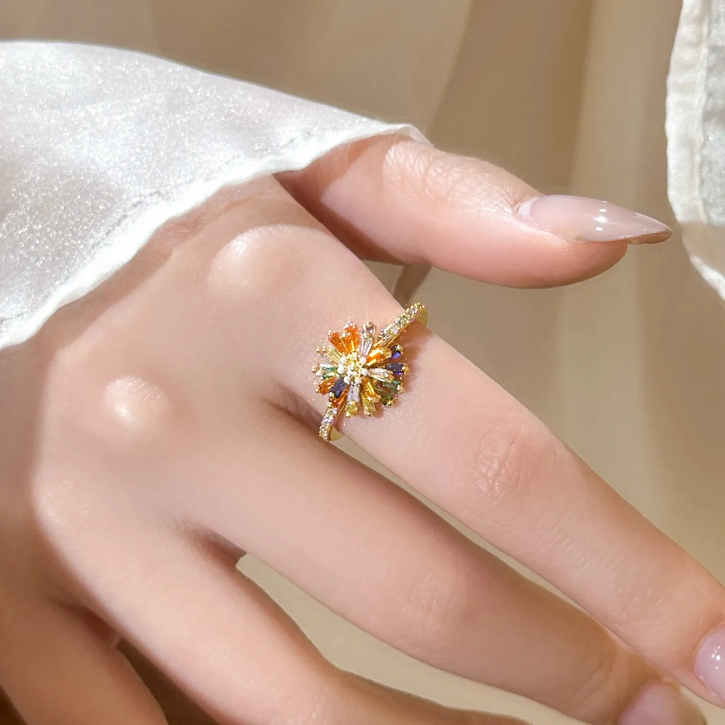 Double‑Layer Colorful Zircon Flower Rotatable Open Ring, Niche Light Luxury High‑End Index Finger Hand Jewelry for Women