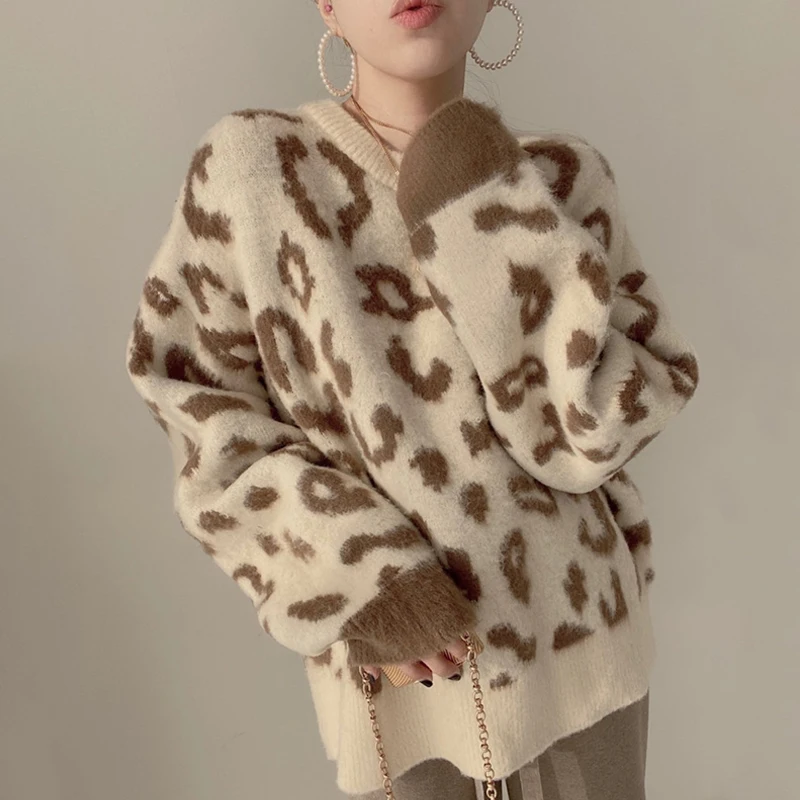 HELIAR Women Thickened Warm Sweater Leopard Printed Sweater Long Sleeve O-Neck Loose Casual Knit Pullovers Autumn and Winter