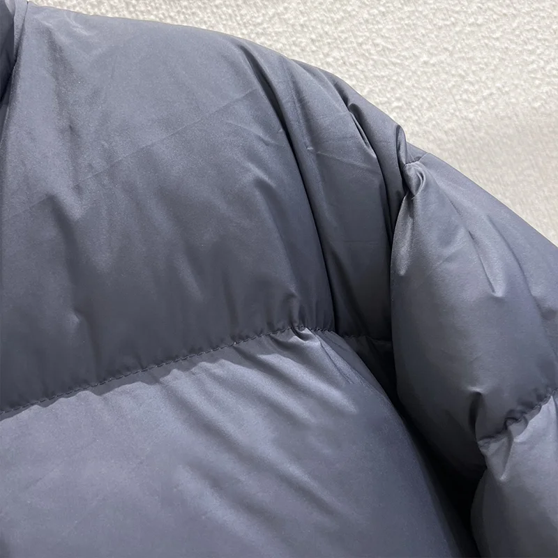 高品質の女性用ツートンカラーのリバーシブルコットンコート、ジッパー、シングルボタン、スタンドカラー、ホワイトグースダウンジャケット 25919143