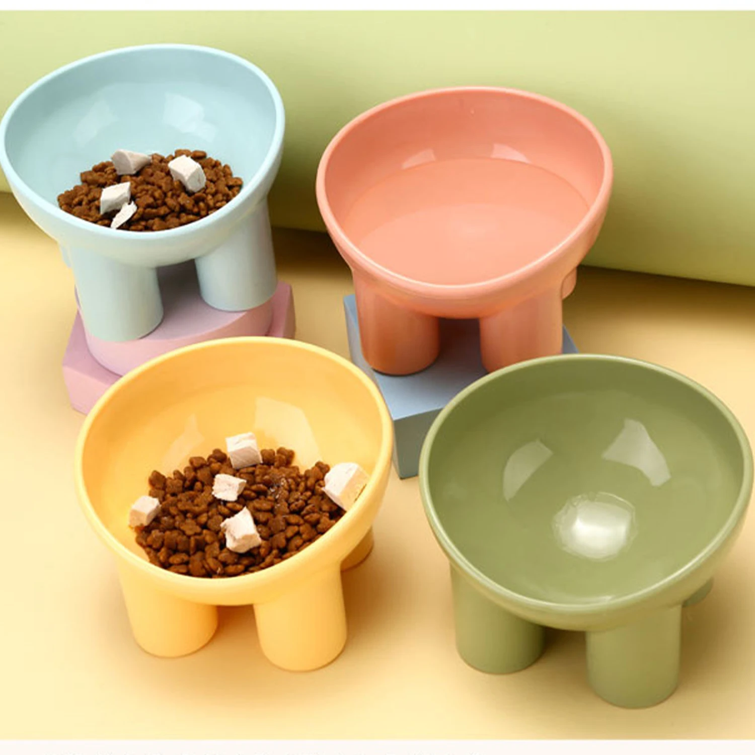 Thumbnail 3 - #39 Best Pet Feeders to Buy In 2026
