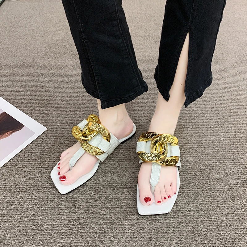 Ladies Slippers 2022 New Summer Fashion Metal Decorative Square Toe Flat Slippers Wear Seaside Beach Flip-flops Plus Size 43