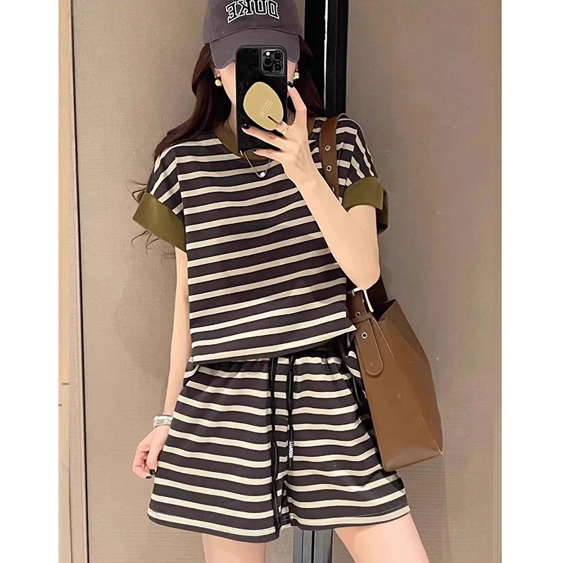 

Summer Holiday Sports Matching Sets Women Loose 2PCS Fashion Short Sleeve Tops Two Piece Sets Casual Striped Shorts Suits