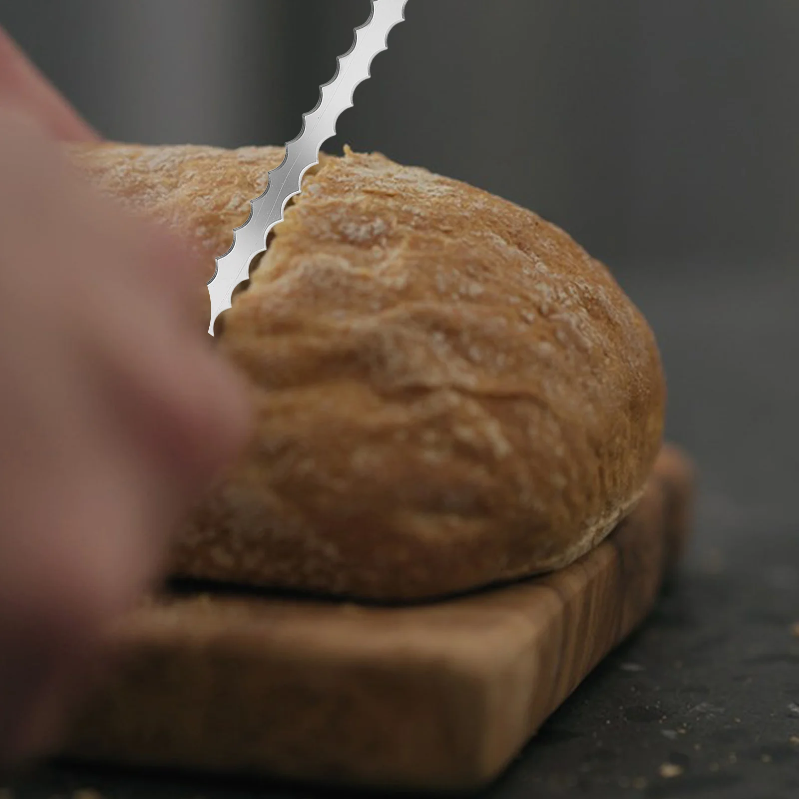 

2Pcs Stainless Steel Serrated Blades Bread Cutter Replacement Nonstick for Wooden Baking Supplies Bread Cutter Blades