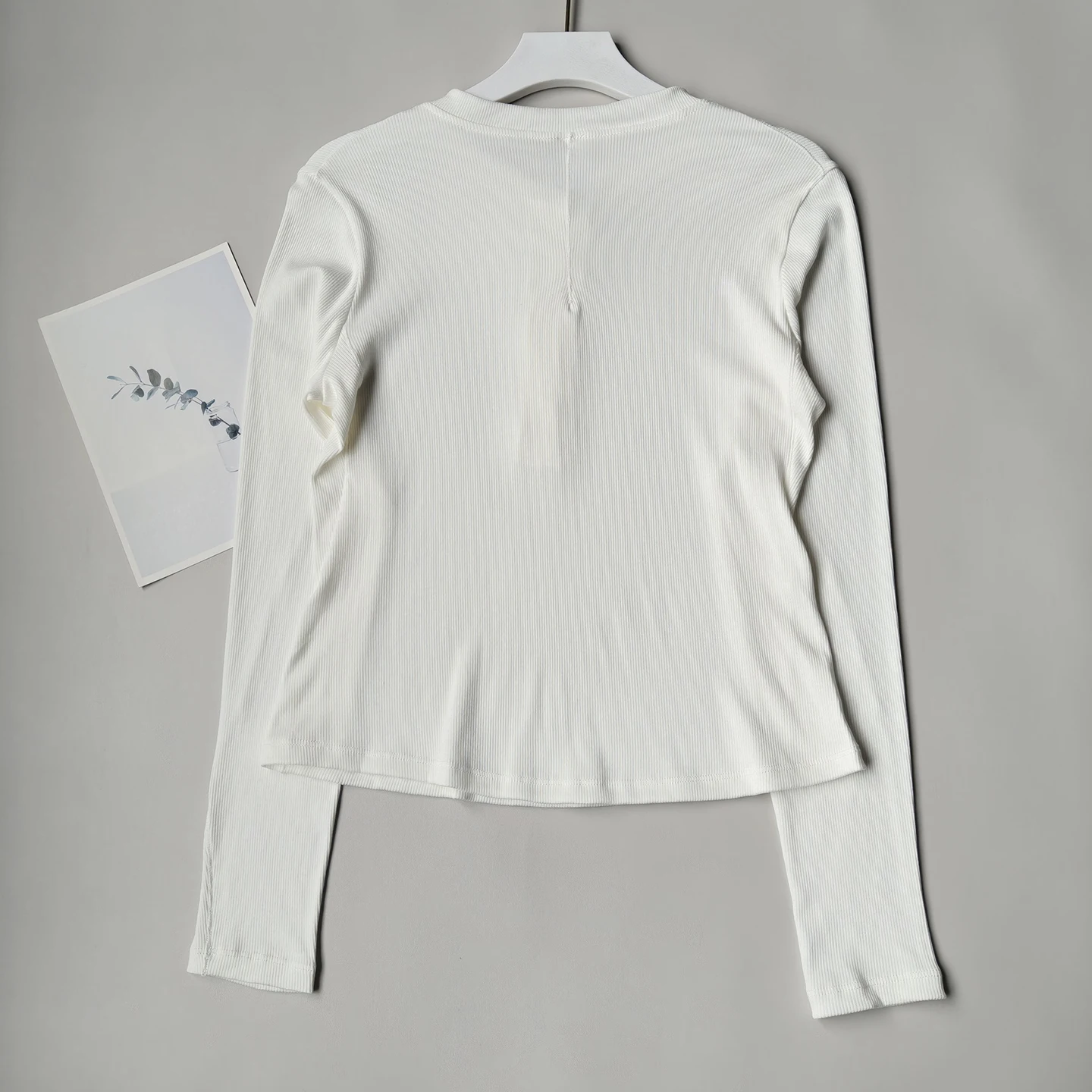 2025 Neue Slim-Fit Langarm-Shirts Atmungsaktive Schnelltrocknende Pilates Gym Lauf Sport Fitness Yoga Tops für Damen – Detail 8