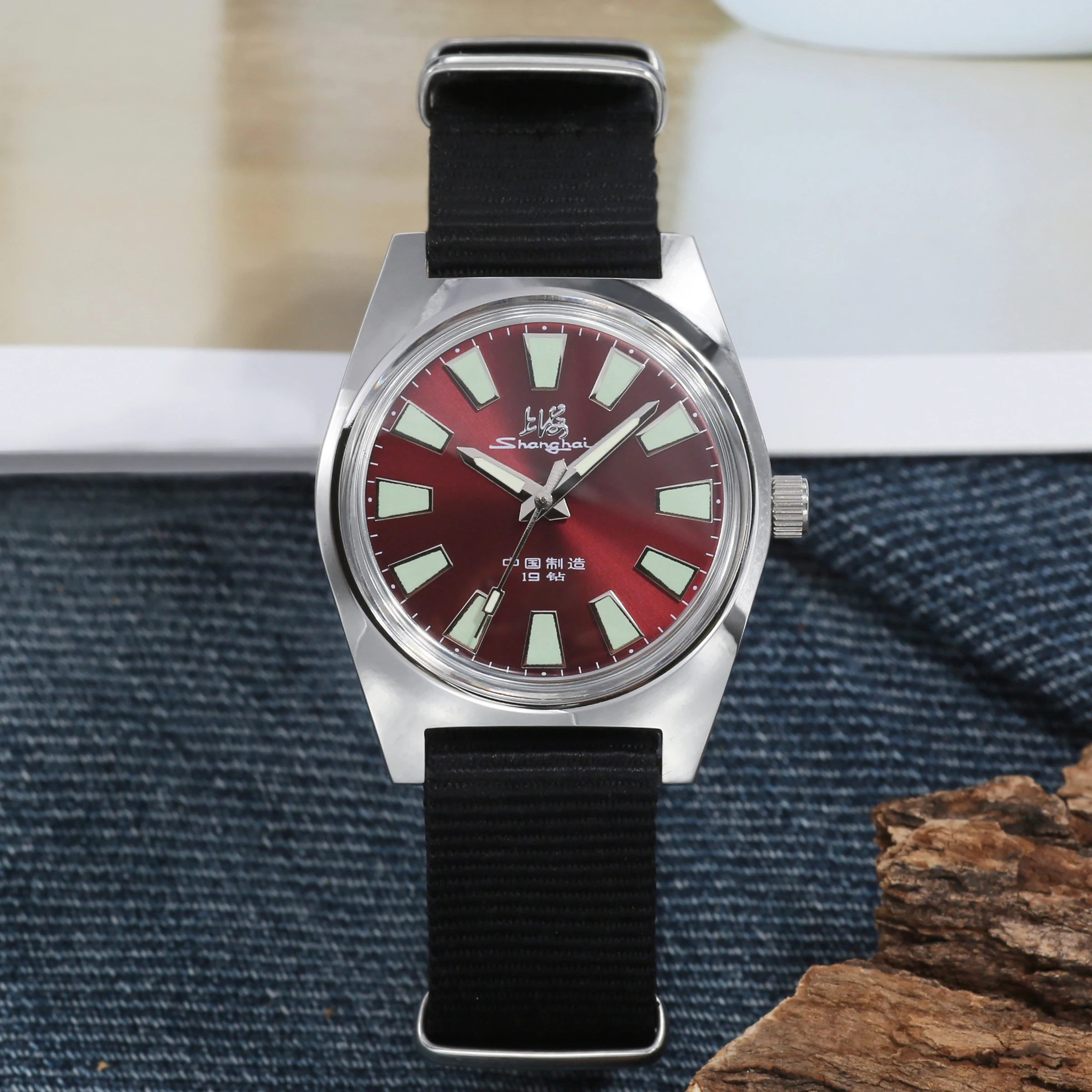 Vintage Fashion Wholesale - Gentlemen Vintage Dress Watch China Shanghai