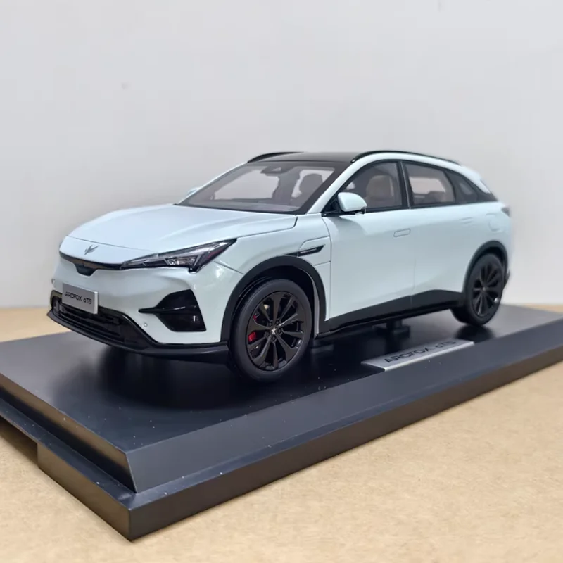 

Diecast 1:18 Scale ARCFOX T5 Alloy Simulation Car Model Adult Classic Collection Decoration Gift Static Display