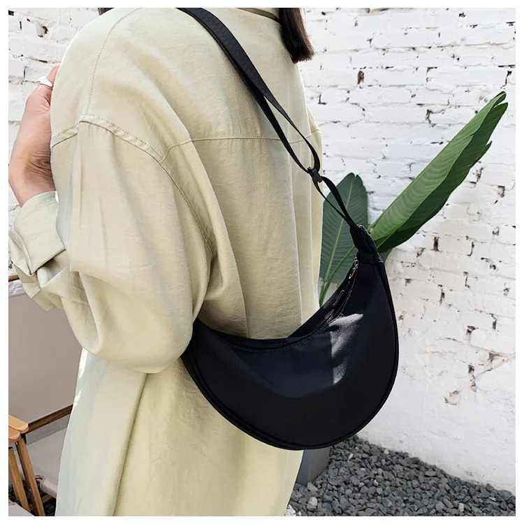 Fashion Nylon Casual Hobos Chest Bag Underarm Bag Crossbody Bag Women Students lightweight Shoulder Bag New dumpling bag