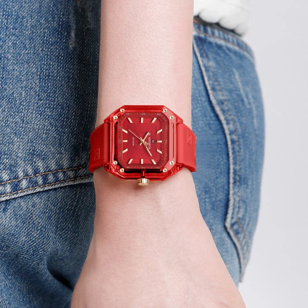 NAVIFORCE NF7106 Luxuriöse quadratische Uhr für Damen, wasserdicht, leuchtende Damenuhr, TPU-Armband, Quarzuhren
