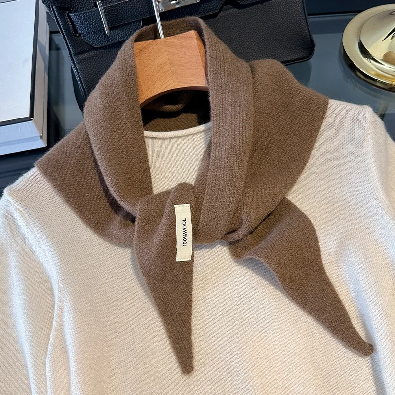 Triangle Wool Scarf Blue Cozy Warm Versatile Neck Scarf Wrap Shawl for Women Autumn Winter Outdoor Commute Travel