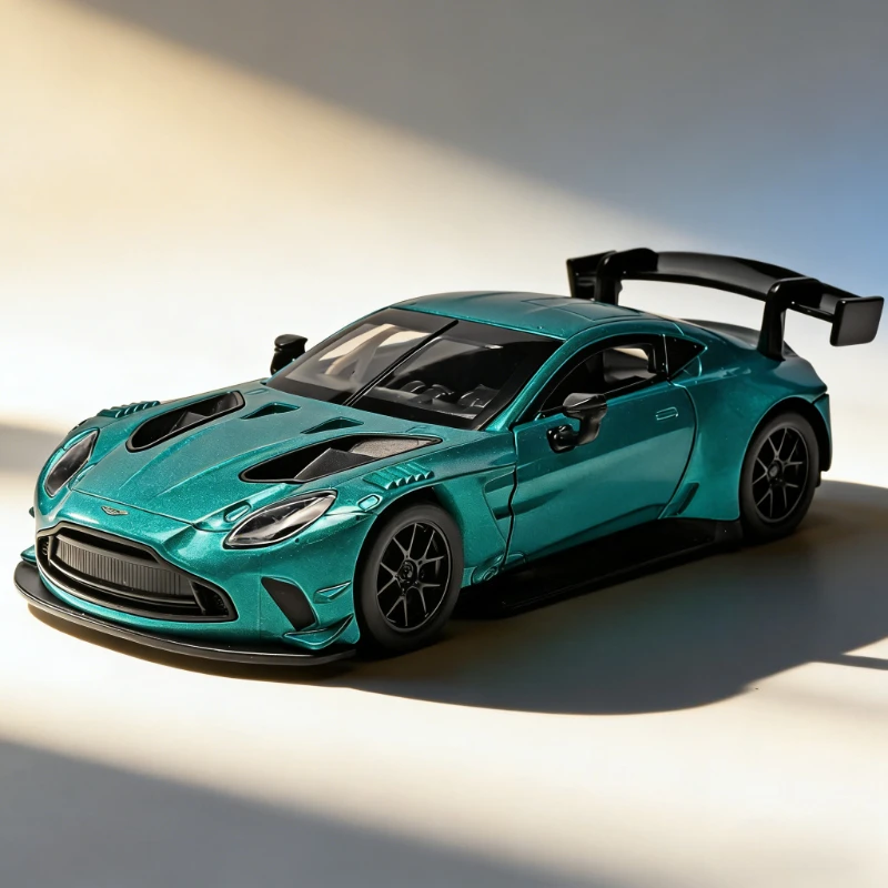 

Модель автомобиля Aston Martin GT3 1:31 из сплава с подсветкой и звуком, коллекционная, сувенирная, декоративная, имитационная, забавная игрушка