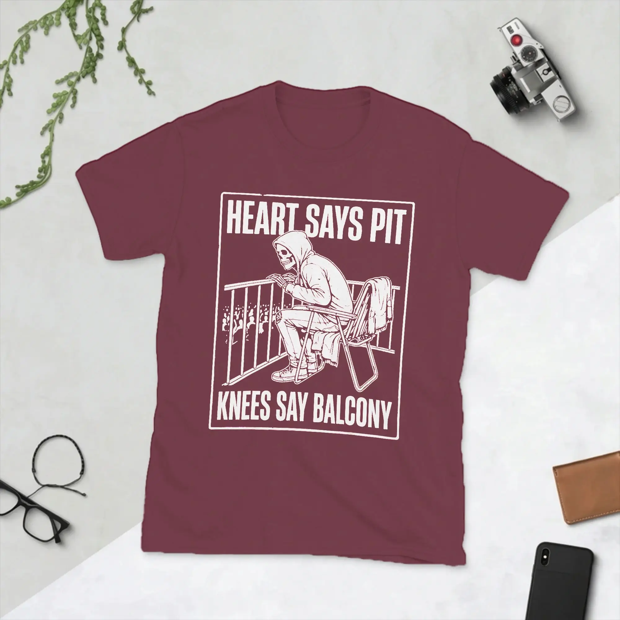 Hip Hop Heart Says Pit Knees Say Balcony Tshirt Unisex Round Neck Short Sleeve Tops Retro Vintage  Cotton Summer Clothing