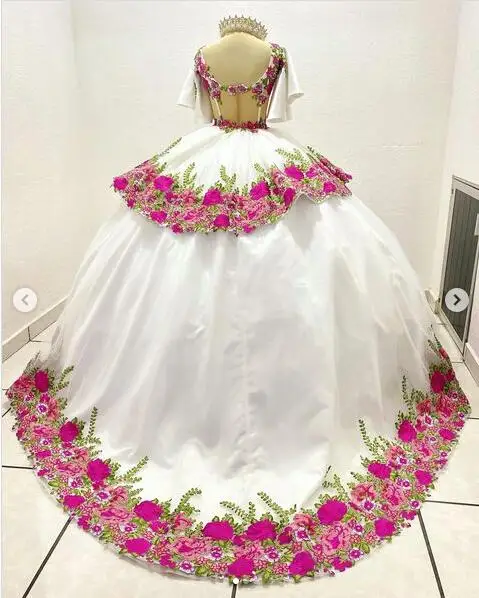 Princesa inchado quincearean vestidos com manga envoltório rendas floral embrodiery desossamento topo baile doce 16 vestidos de 15 quinceañera