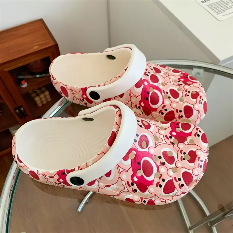 Strawberry Bear Cave Shoes For Women Ins Trendy Anti Slip Cute Girl Soft Hearted Bottom Baotou Beach Sandals Outdoor Nurse Shoes