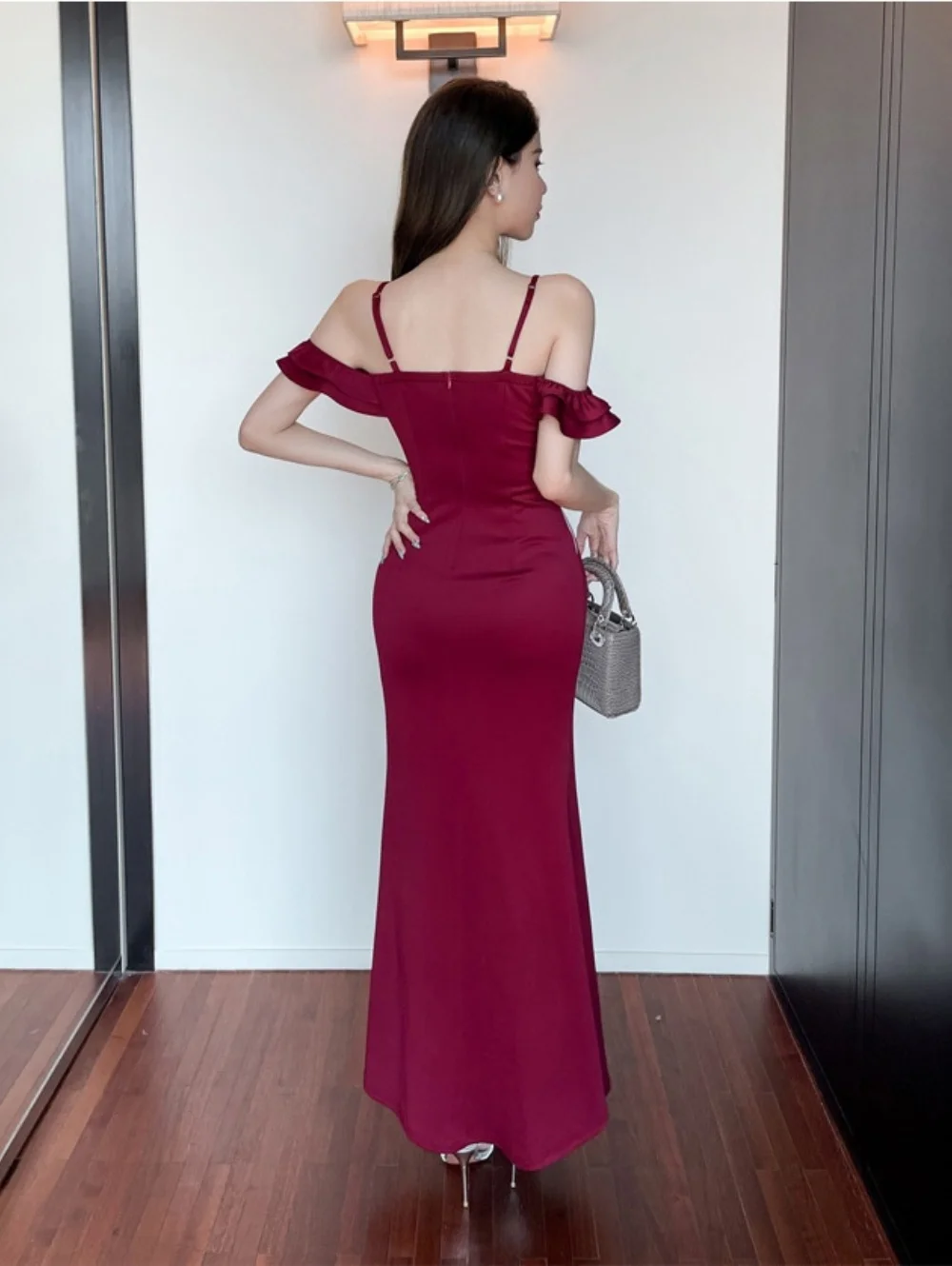 Women's Off The Shoulder Bridesmaid Dress with Slit 2025 Ruffle Mermaid Prom Dress Long Formal Dresses